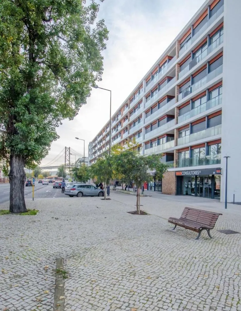 شقة Lisboa  في Alcantara Rio